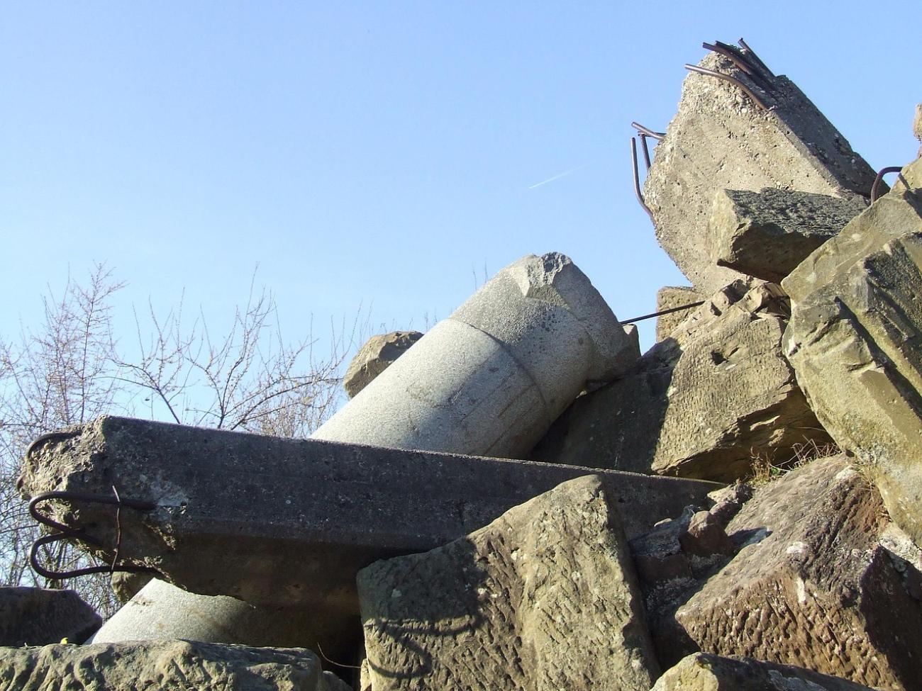 Beton, Blut und weite Blicke: Der Birkenkopf als Mahnmal und Aussichtspunkt