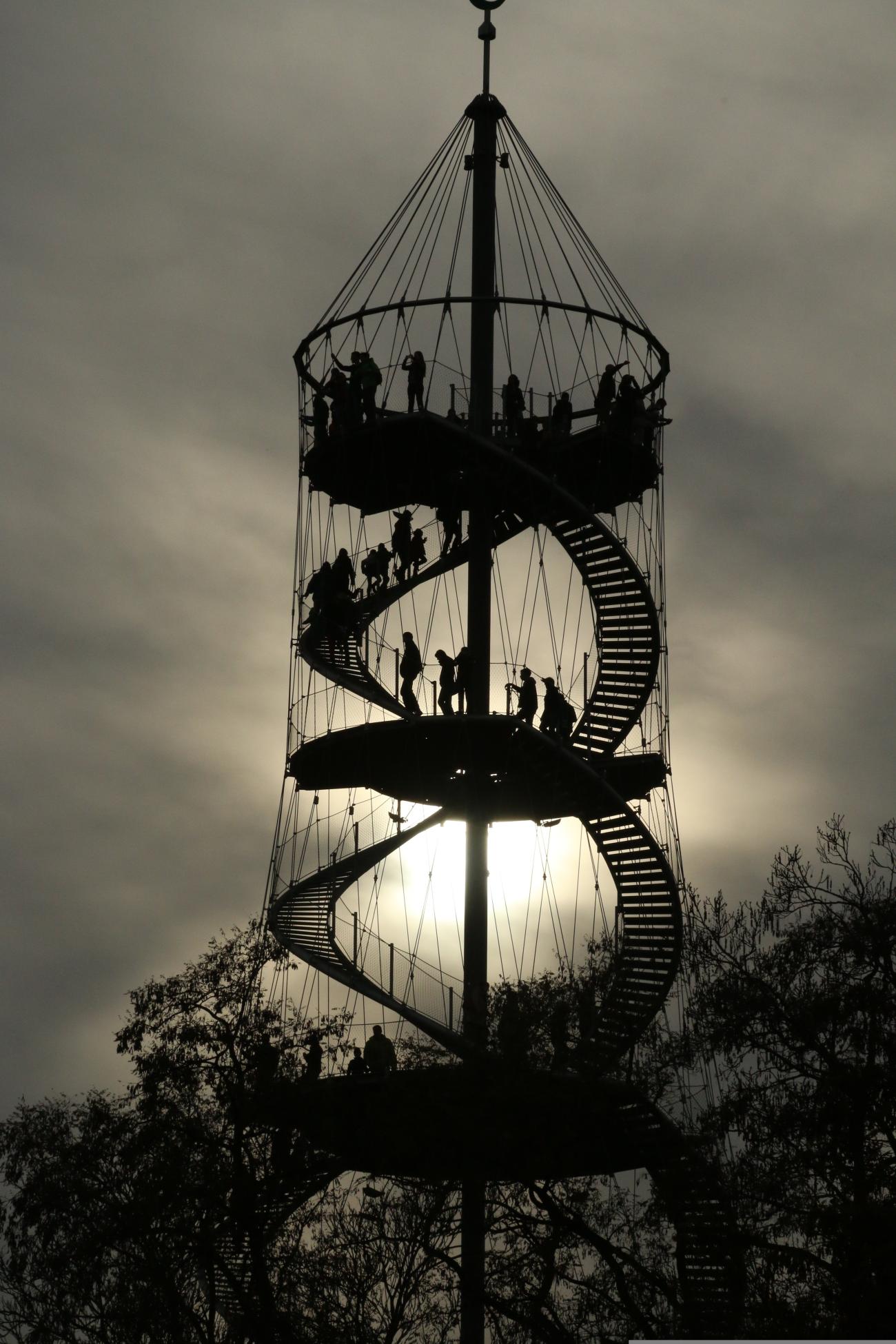 Der Höhenpark Killesberg: Flamingos, Weitblick und der Killesbergturm
