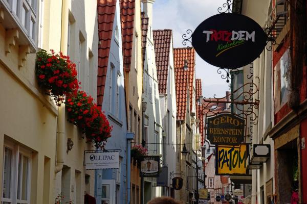 Schnoor-Viertel: Zeitreise durch Bremens ältestes Quartier (Vorsicht: Kopf einziehen!)