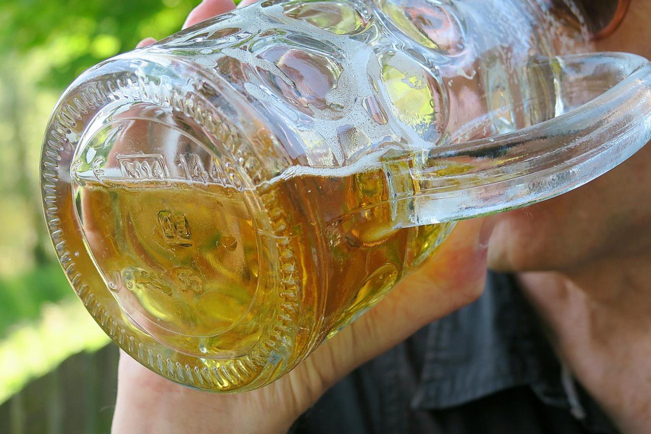 Biergarten-Knigge für Anfänger: So bewegst du dich sicher durch die Sitten und Gebräuche