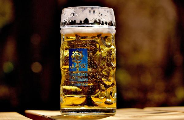 Augustiner, Hacker, Spaten & Co.: Die großen 6 Brauereien und ihre Unterschiede
